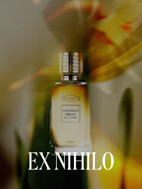 Ex Nihilo Fine Fragrance Vendor Display