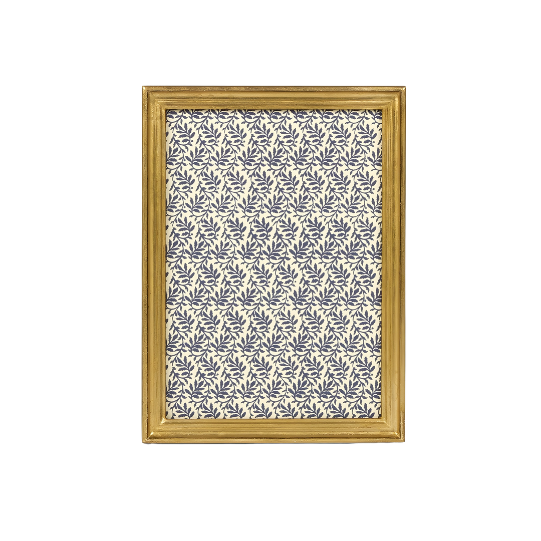 Antico Gold Florentine handmade Italian tabletop frame in 5x7 size available at Mood by DMJ.