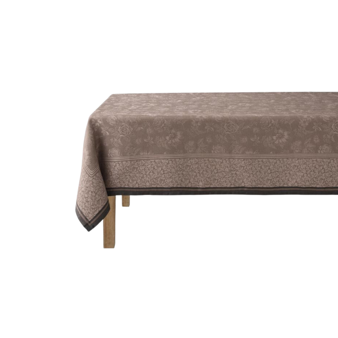romance linen tablecloth in mocha Mood 2025