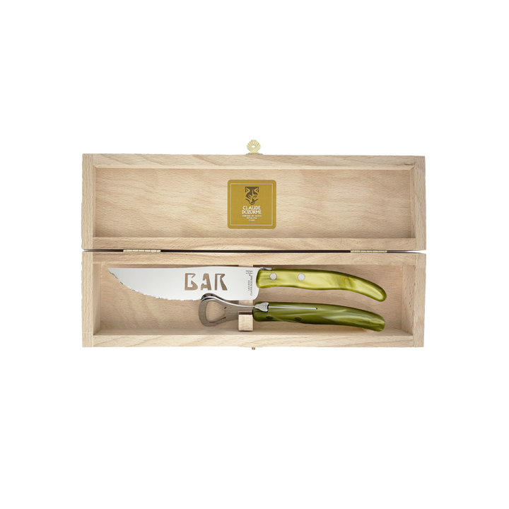 Laguiole Bar Set by Claude Dozorme with olive green handles — handcrafted French bar tool set including stainless steel bottle opener and serrated bar knife in a wooden gift box. Made in Thiers, France — luxury barware for cocktail enthusiasts.